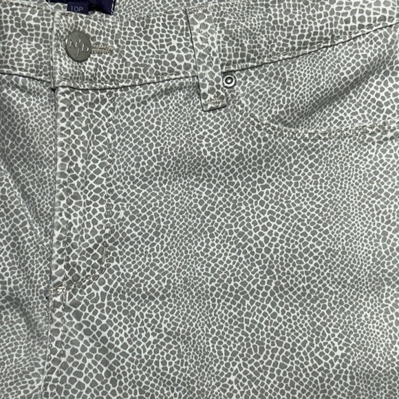 NYDJ, Not Your Daughters Jeans, Ankle Size 10P, Animal Print - Picture 3 of 8
